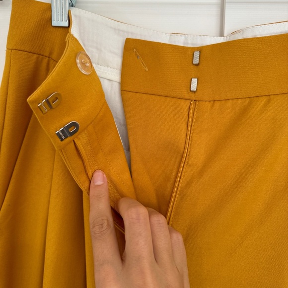 Ushatava mustard suit - Picture 7 of 7